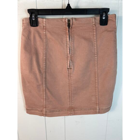 Free People Modern Femme Size 8 Bodycon Denim Mini Skirt in Blush Pink - Picture 3 of 6